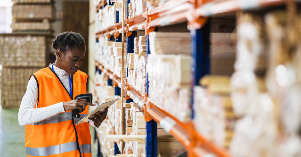 How Does Commercial Storage and Warehousing Work